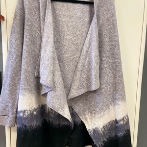 Cuddl duds sweater fleece wear with stretch grey ombre size Medium